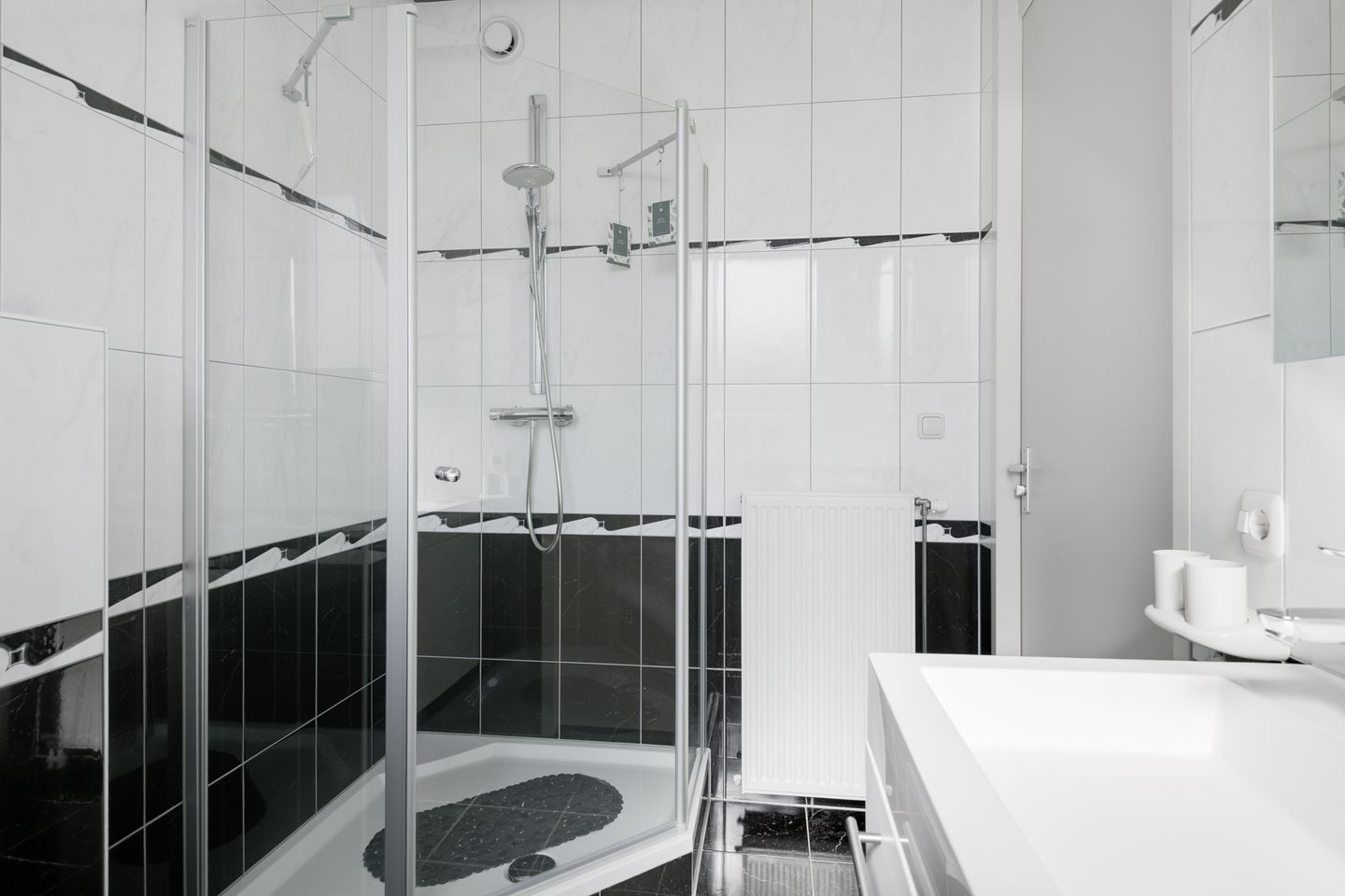 Photo 44 of Witte Paters 29