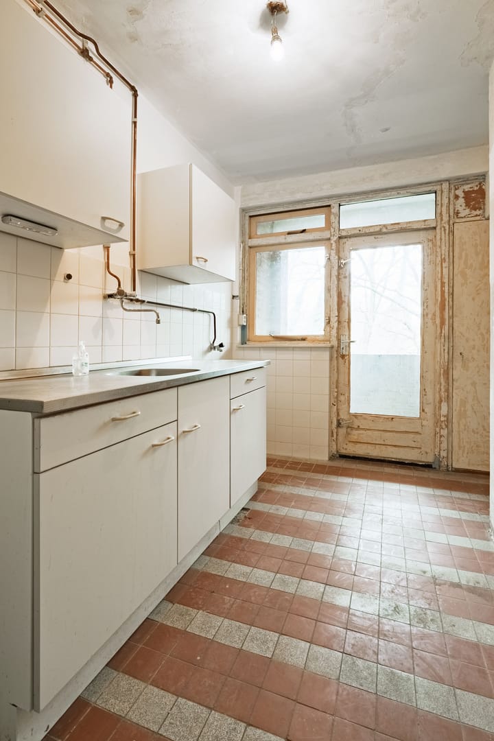 Photo 19 of Van 't Hoffstraat 15-I