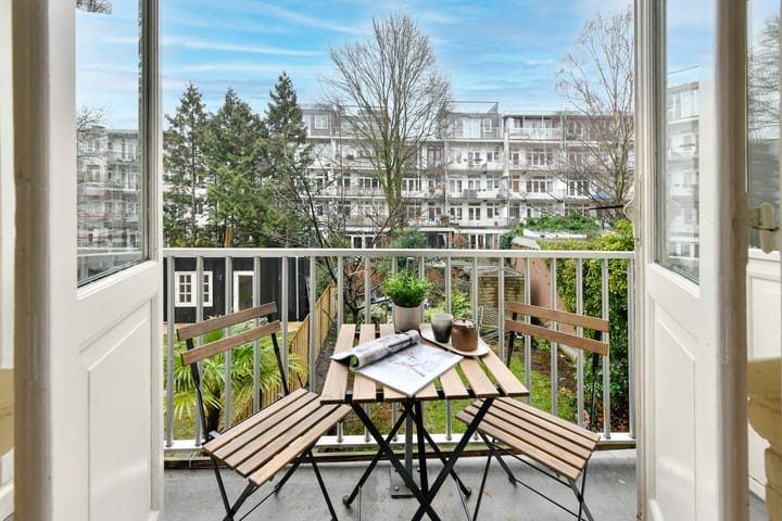 Photo 3 of Admiraal De Ruijterweg 252-1