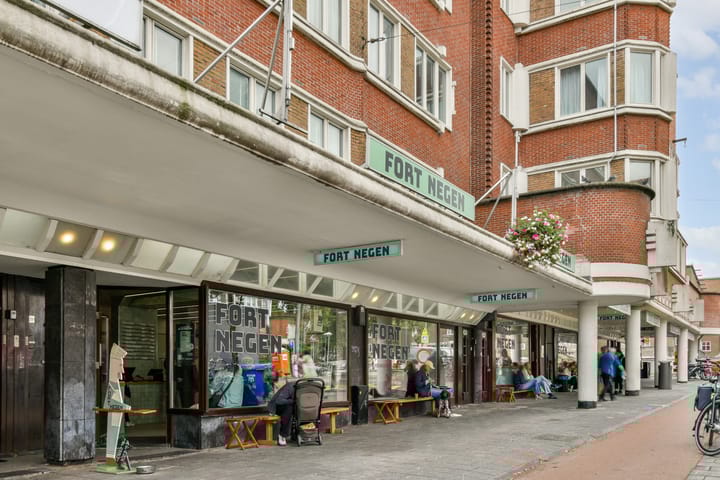 Photo 20 of Admiraal De Ruijterweg 252-1