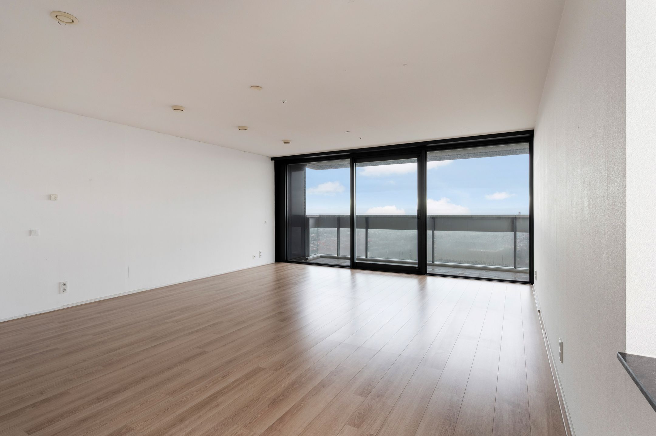 Photo 12 of Anna van Buerenplein 233