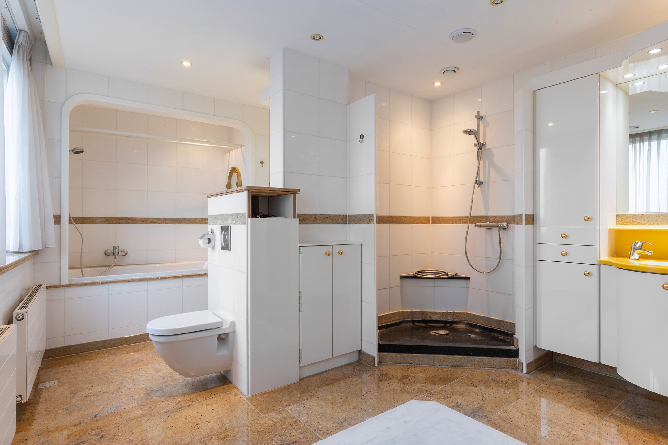 Photo 21 of Baron Sloetkade 257