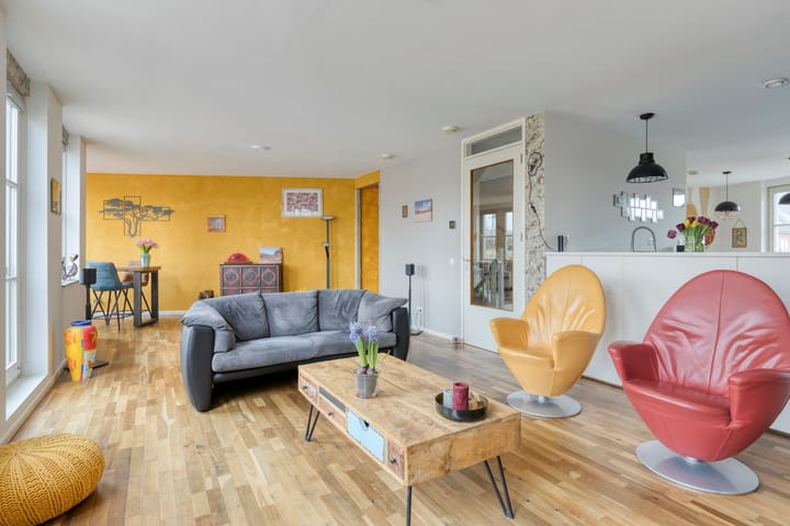 Photo 3 of Schrijverskwartier 65