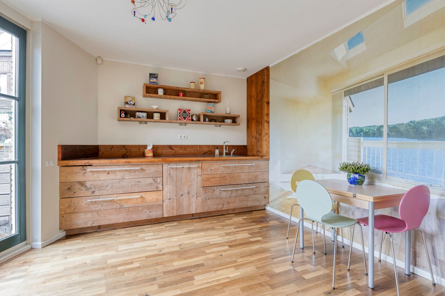 Photo 25 of Schrijverskwartier 65