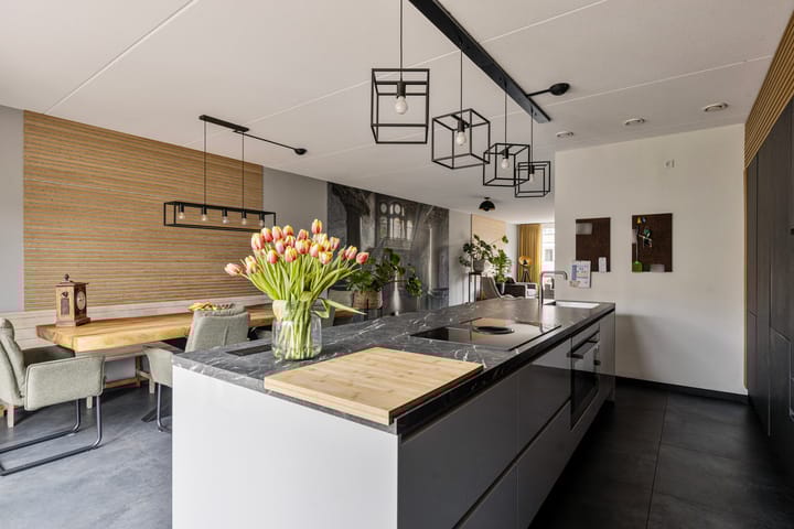 Foto 11 van Abraham Heetveldlaan 10