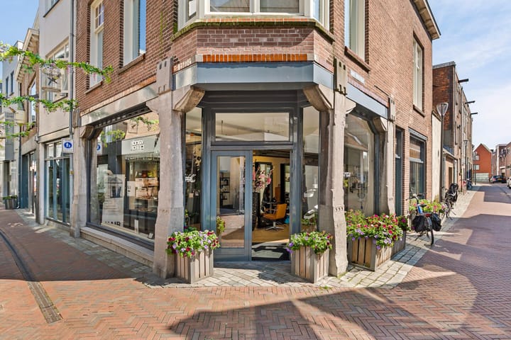 Papegaaistraat 9