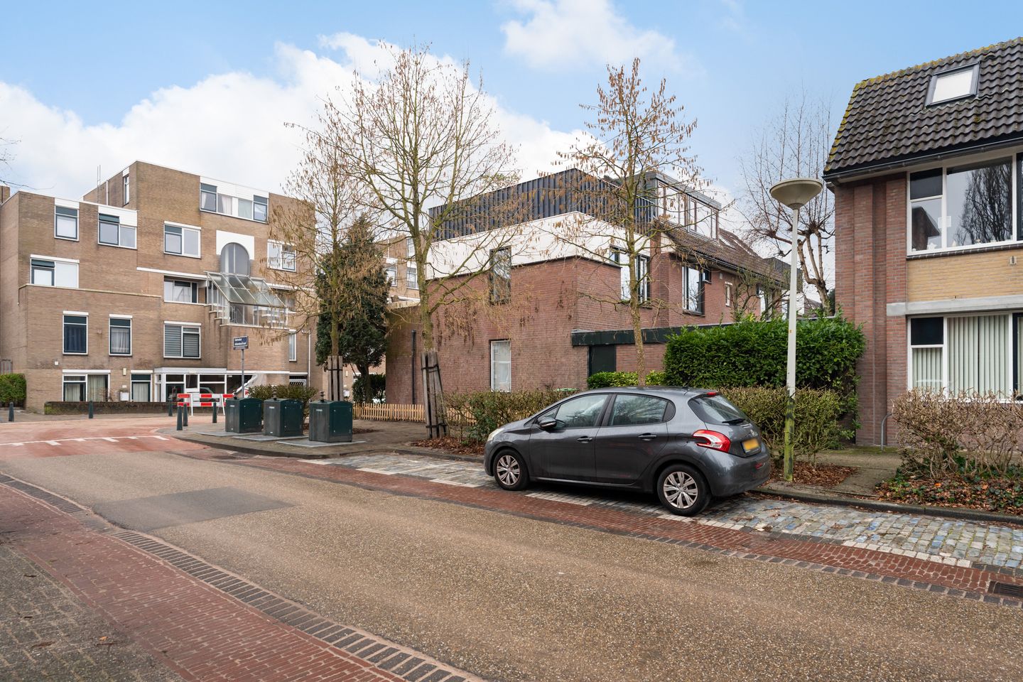 Foto 40 van Laan van de Mensenrechten 107