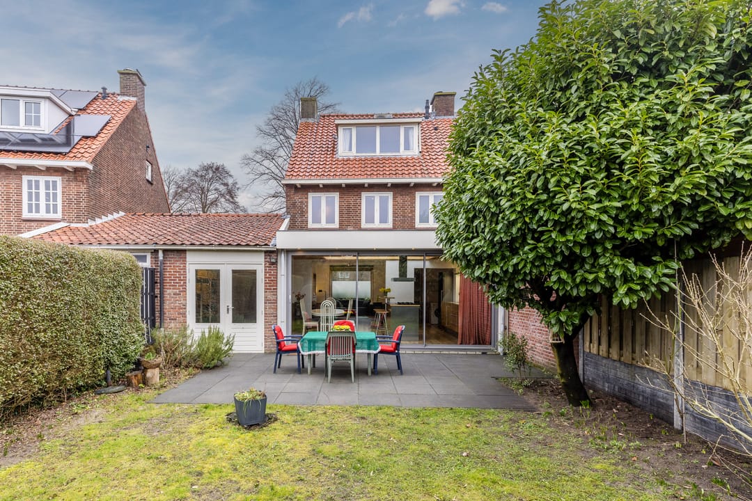 Photo 43 of Oranjelaan 42