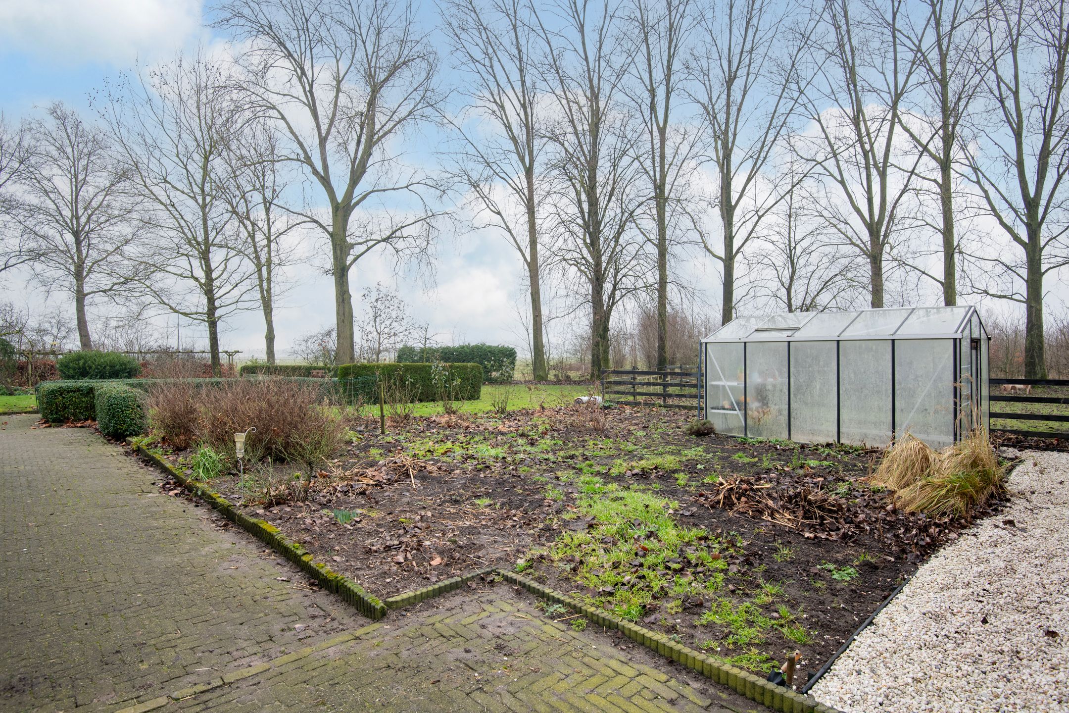 Foto 39 van Hennisdijk 16