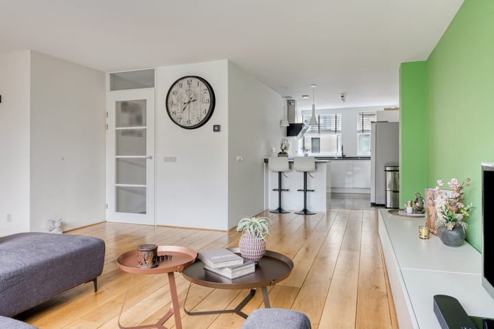 Foto 15 van Leliestraat 6