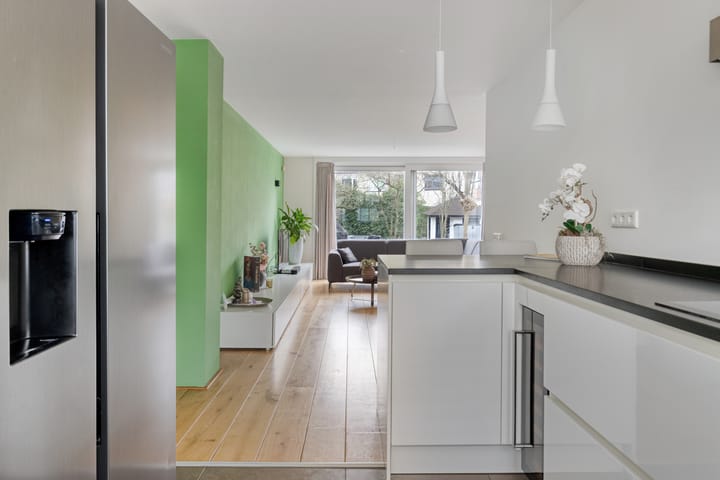 Foto 14 van Leliestraat 6