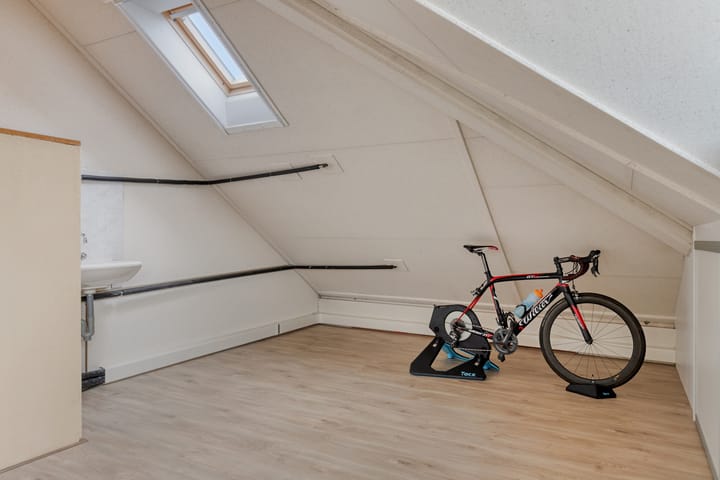 Foto 40 van Leliestraat 6