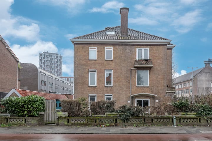 Photo 21 of Oudenoord 397