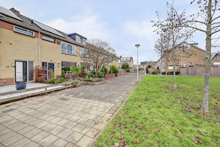 Foto 2 van Plutopad 10