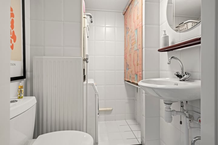 Foto 15 van Achterdorpsstraat 4