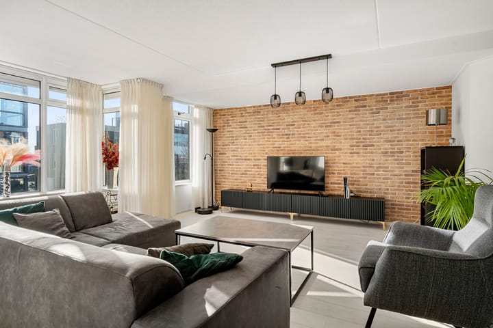 Foto 27 van Achterdorpsstraat 4