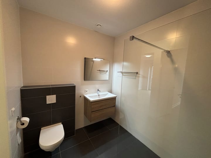 Photo 11 of Noordzijde 10-A