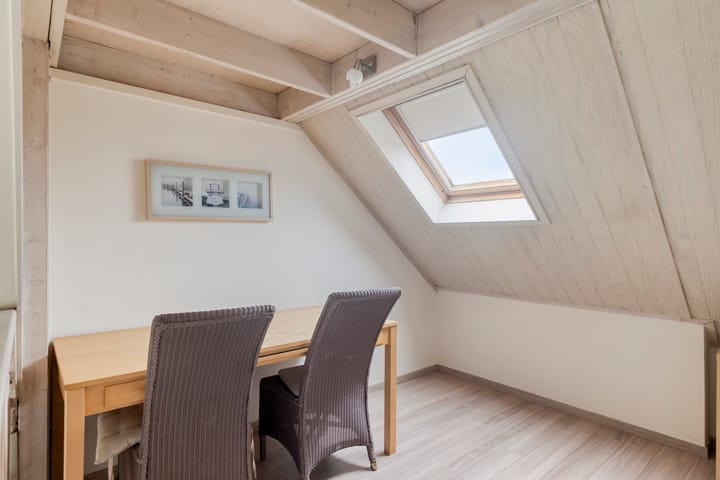 Photo 32 of Steenloper 10