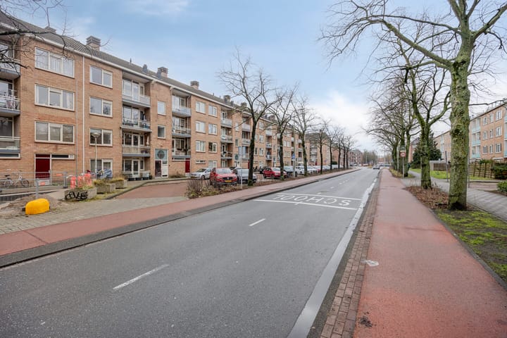 Foto 24 van Beemsterstraat 516