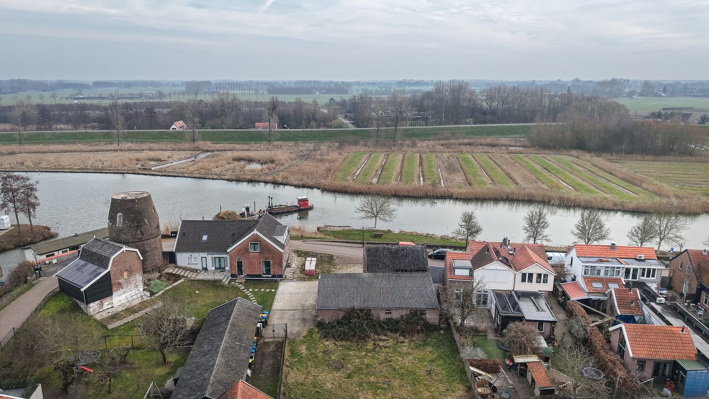 Photo 20 of Molenwal 25-A