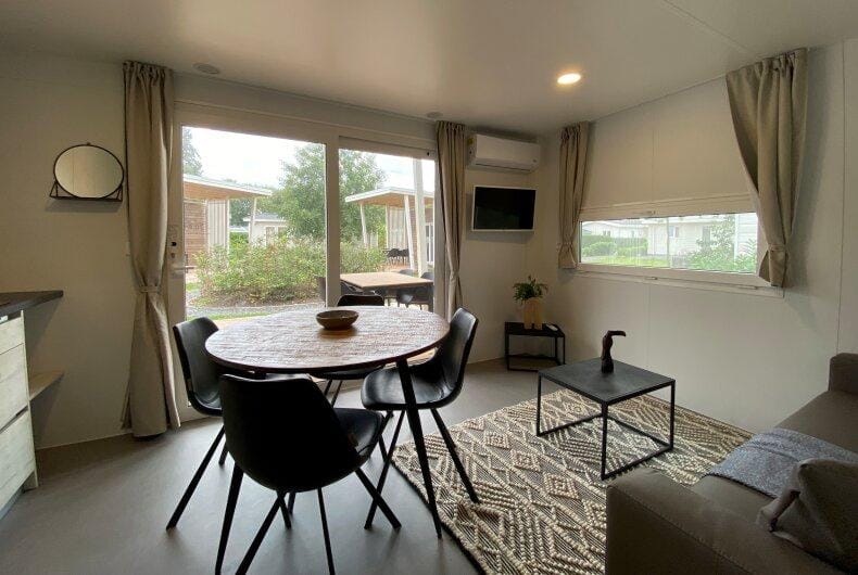 2-bedroom freehold villa in Dordrecht — photo 4 of 5