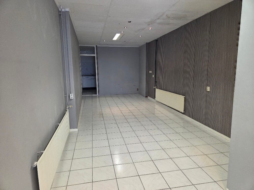 View photo 2 of Tuinen 30