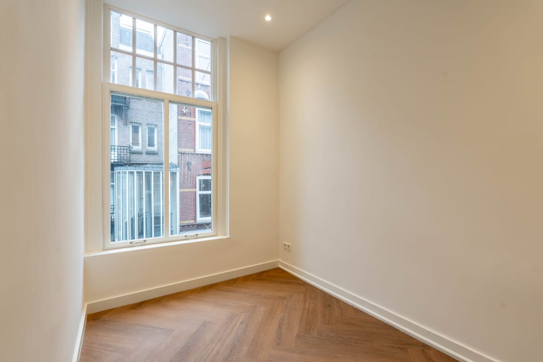 Foto 13 van Van Woustraat 138-1