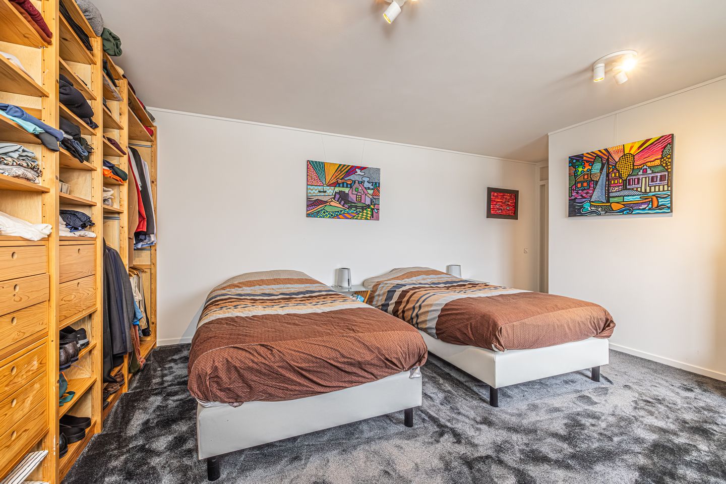 Photo 50 of Rijnsburgersingel 58-E