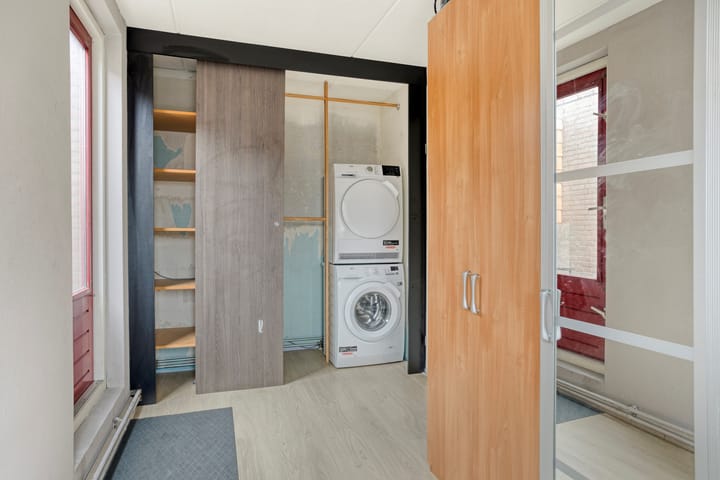 Foto 25 van Pieternel Koomansstraat 76