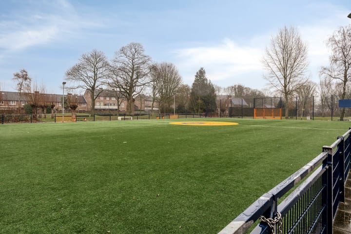 Foto 32 van Pieternel Koomansstraat 76