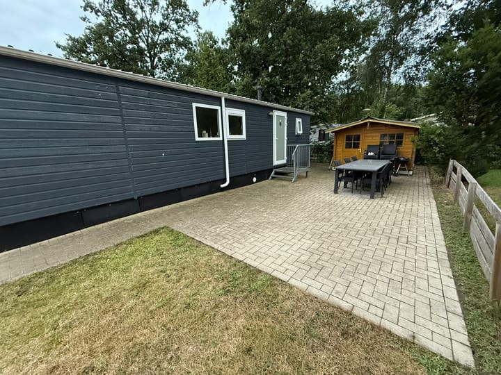 Photo 1 of Barneveldsestraat 49-B27