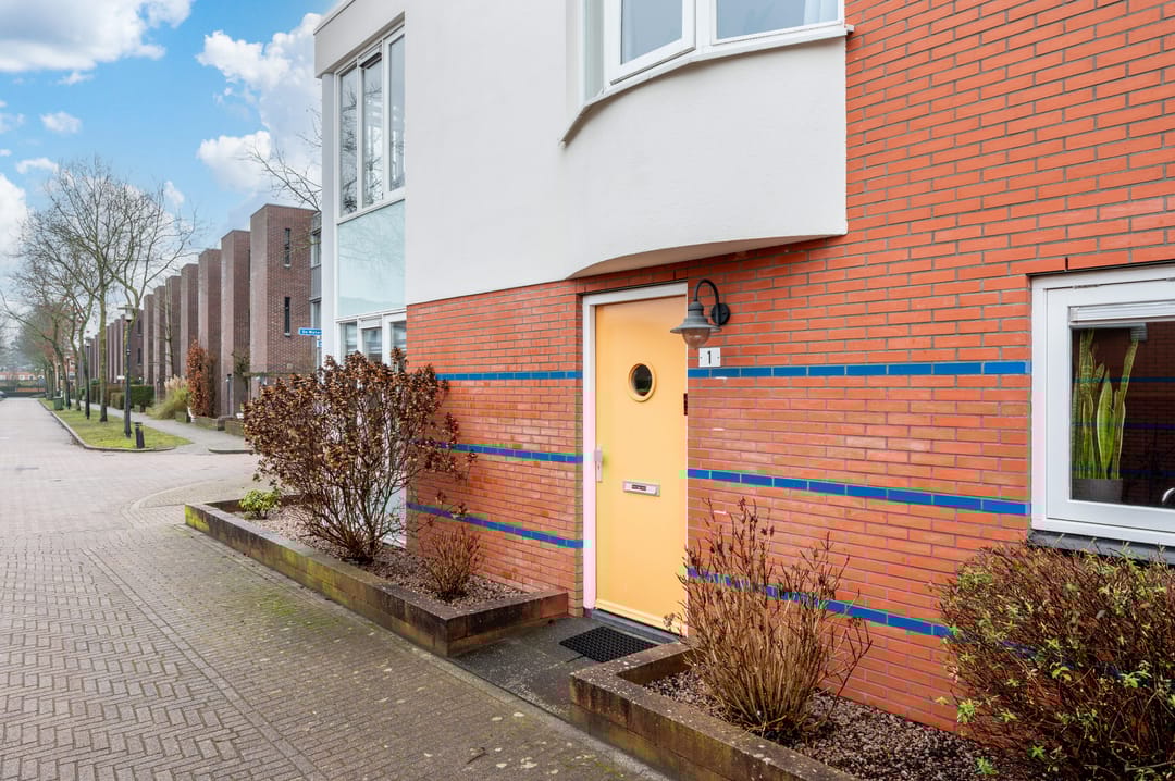 Photo 2 of De Bron 1