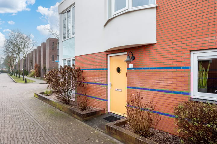 Photo 2 of De Bron 1