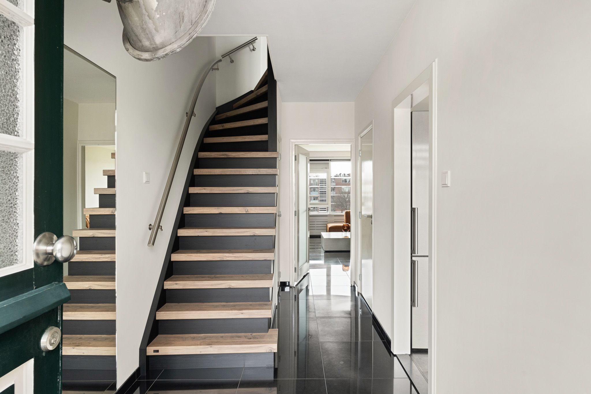 Photo 9 of Kuyperstraat 86