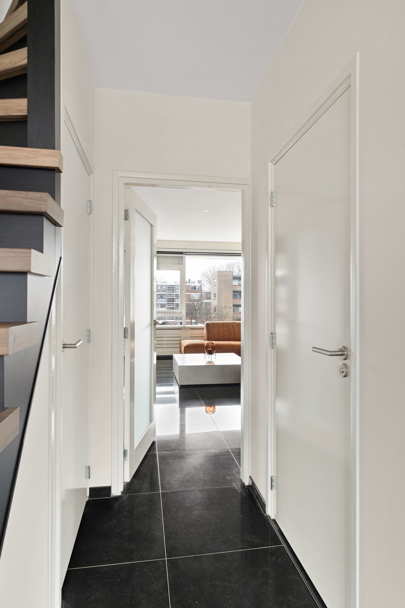 Photo 10 of Kuyperstraat 86