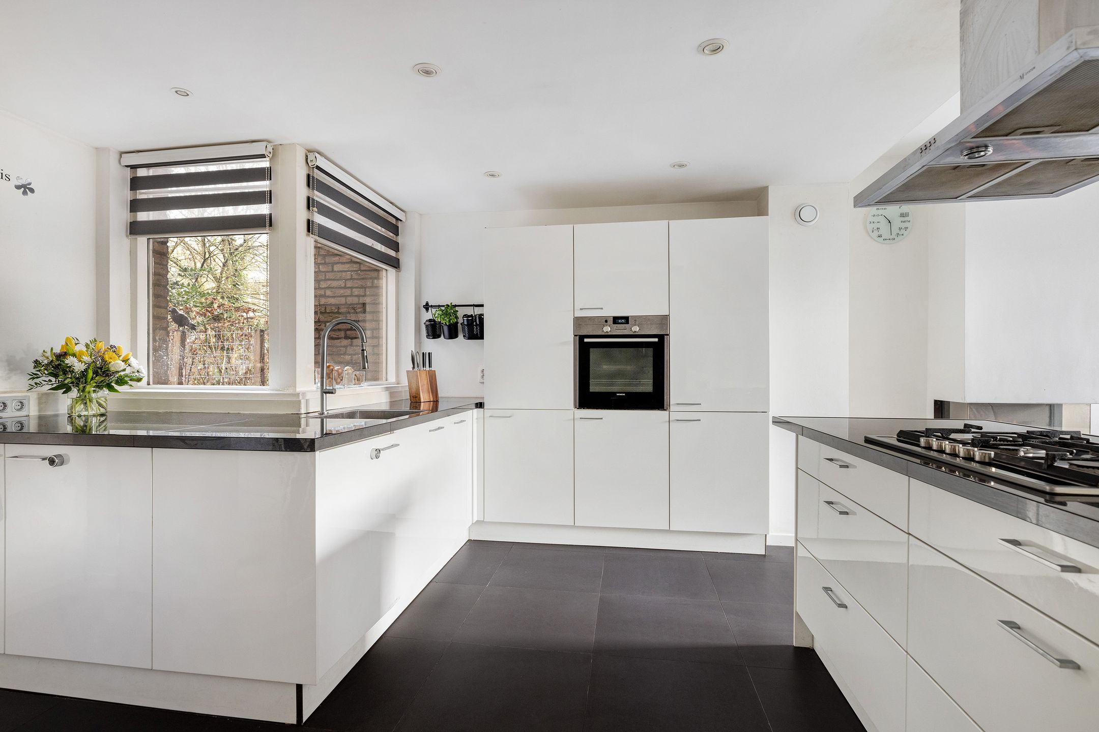 Photo 3 of Arent van 's-Gravesandestraat 29