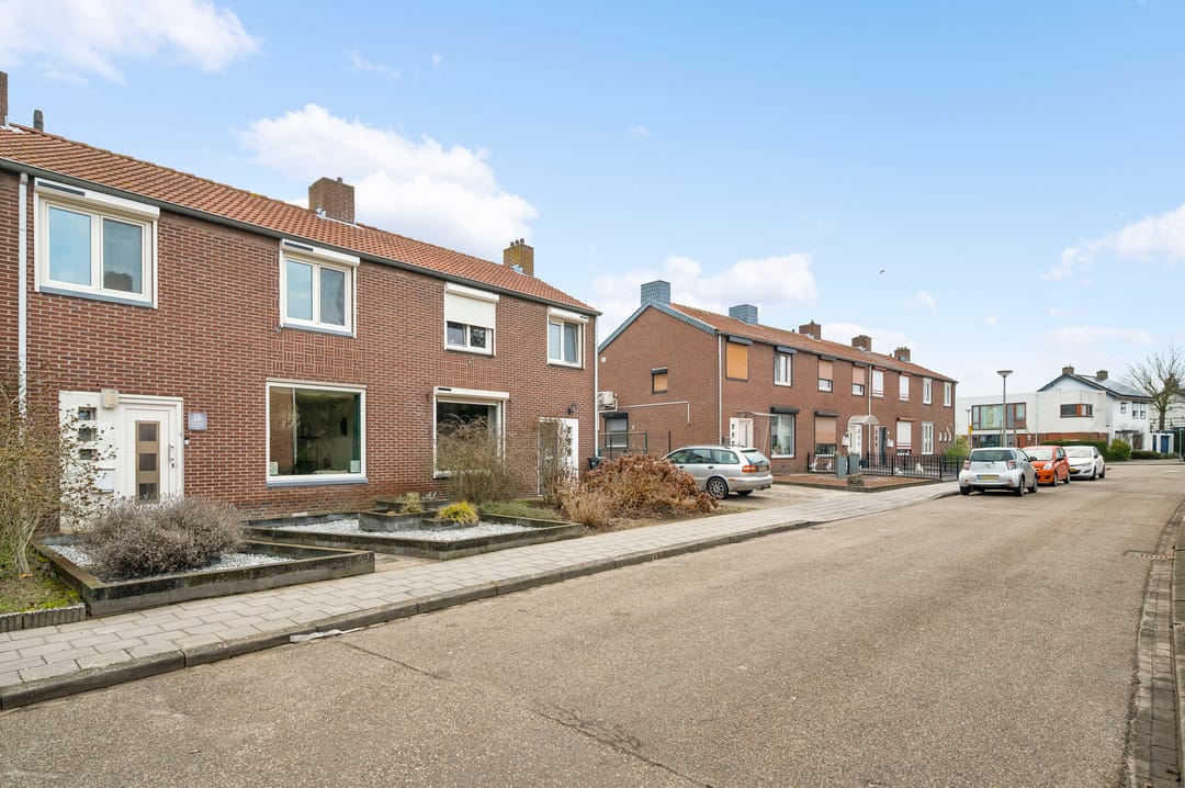 Foto 37 van Irenestraat 15