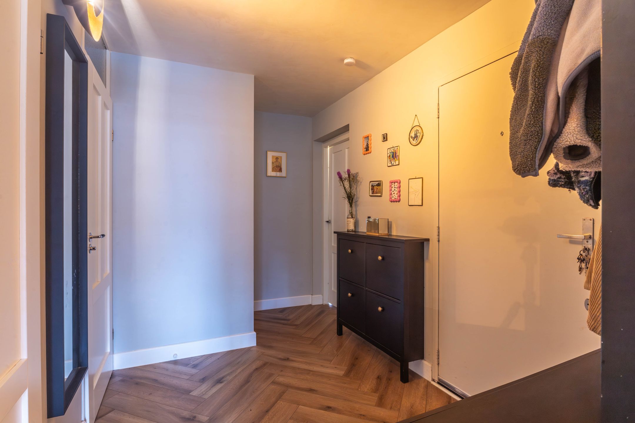 Photo 15 of Schaarsbergenstraat 82