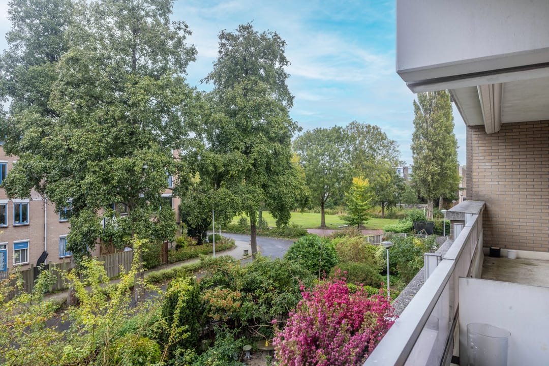 Photo 17 of Schaarsbergenstraat 82