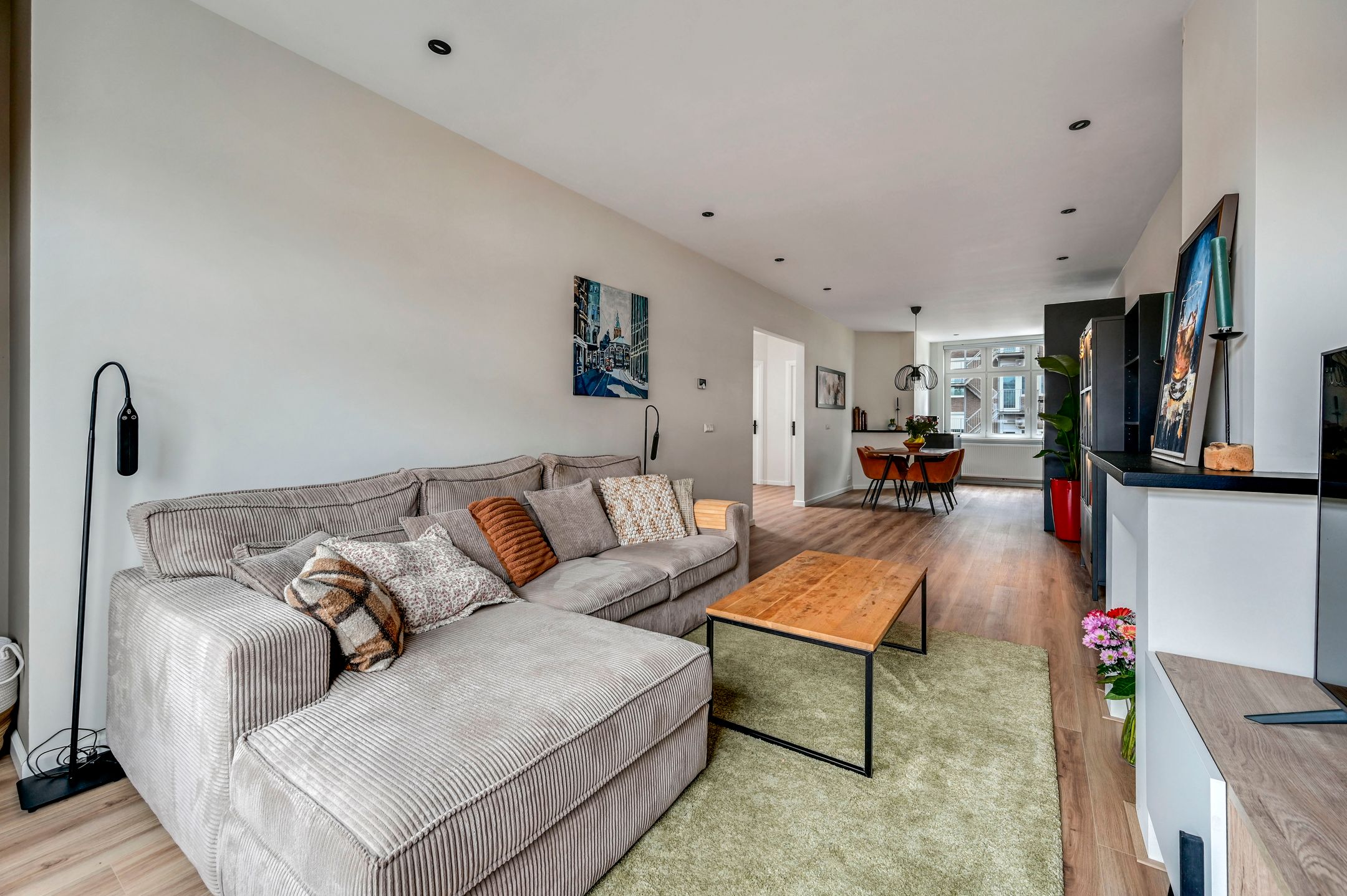 Foto 9 van Van den Boschstraat 216