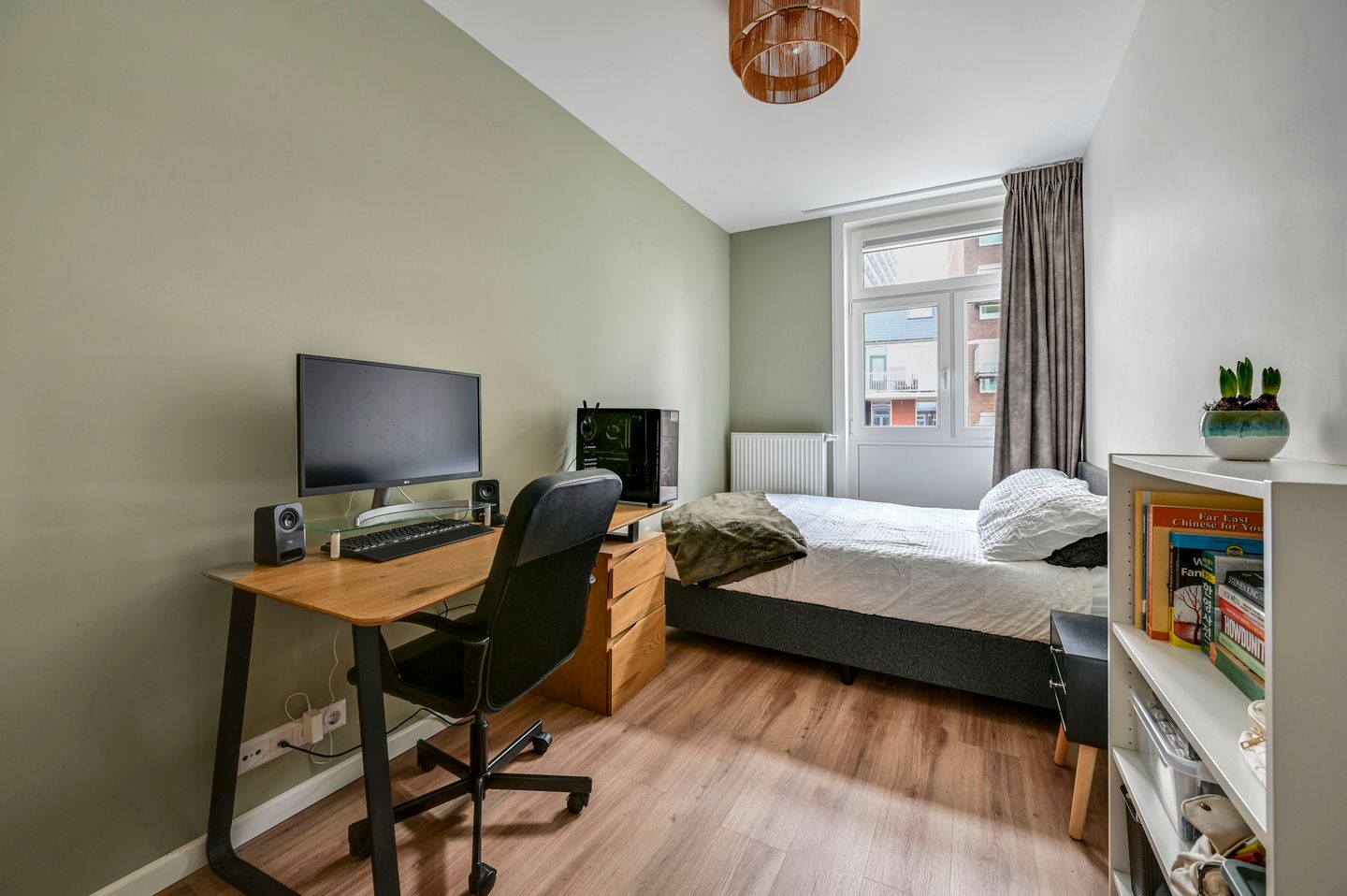 Foto 19 van Van den Boschstraat 216