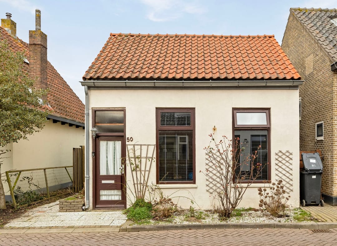 Photo 2 of Nieuweweg 50