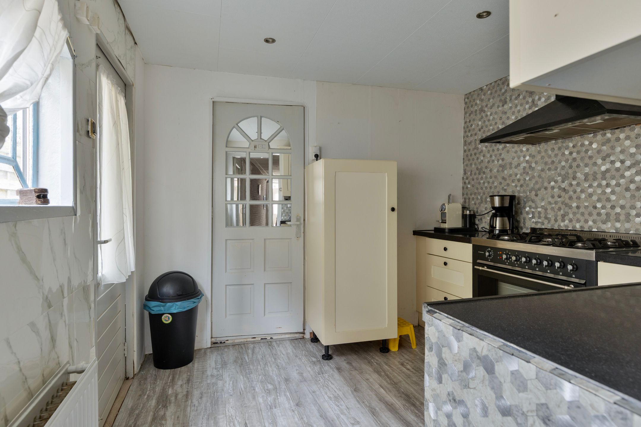 Photo 15 of Nieuweweg 50