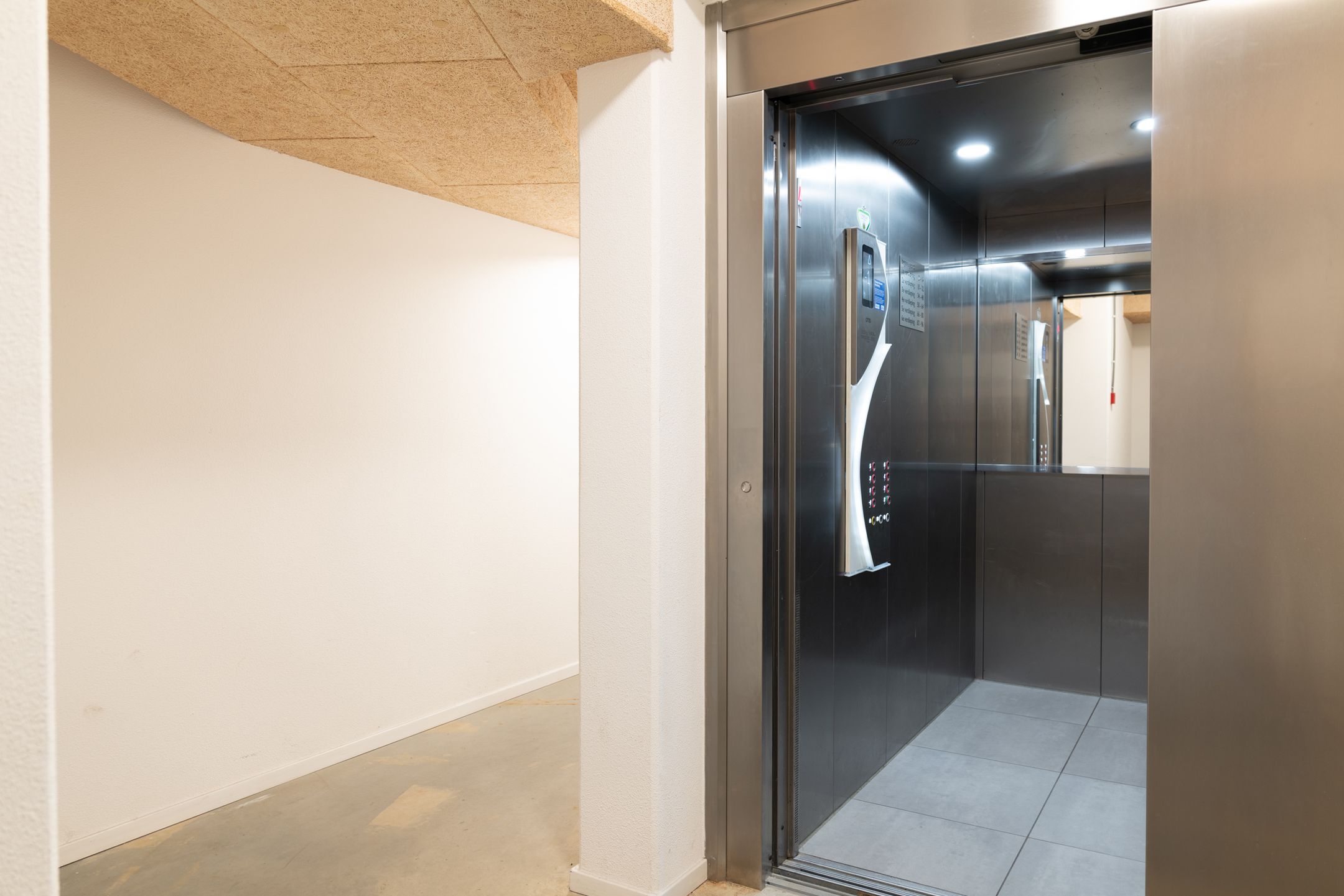 Foto 24 van Rookmelderstraat 74