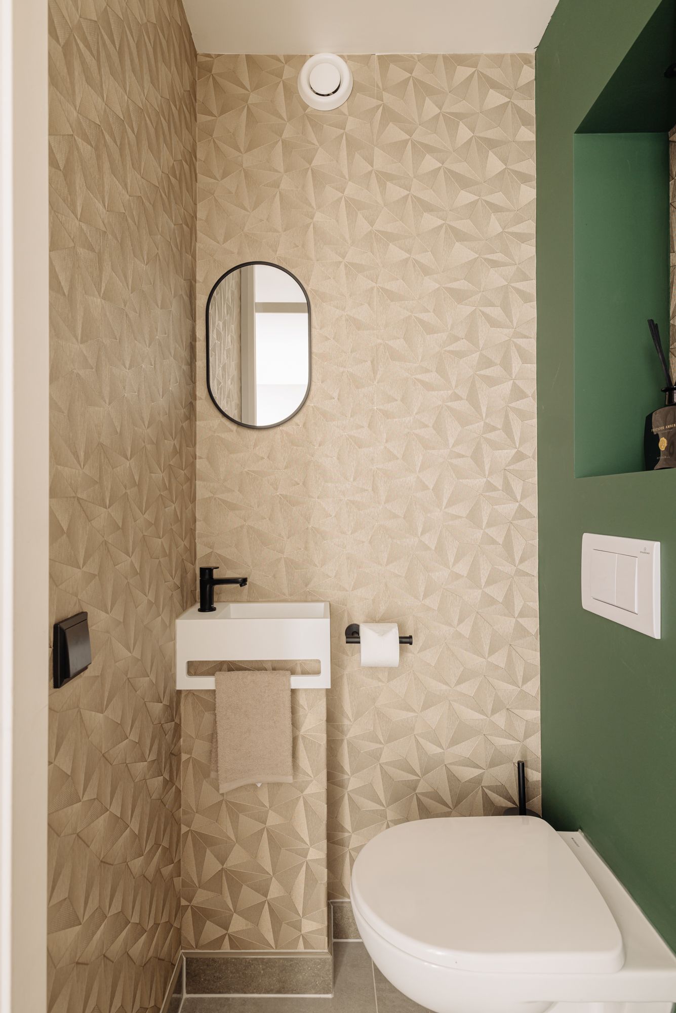 Photo 20 of Herentalsstraat 60