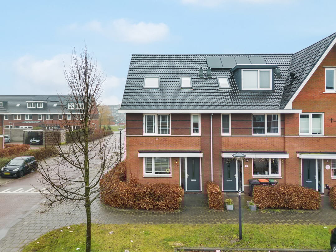 Foto 1 van Albert van Damstraat 18