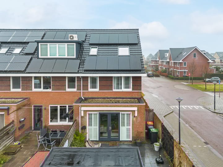 Photo 2 of Albert van Damstraat 18