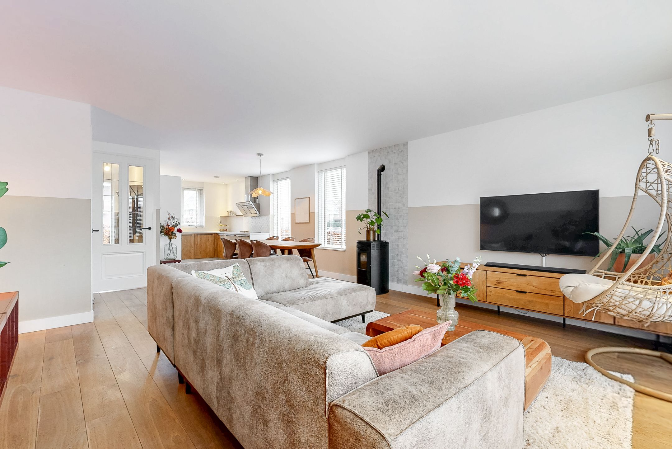 Foto 6 van Albert van Damstraat 18