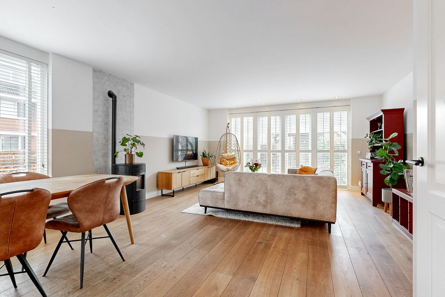 Foto 10 van Albert van Damstraat 18