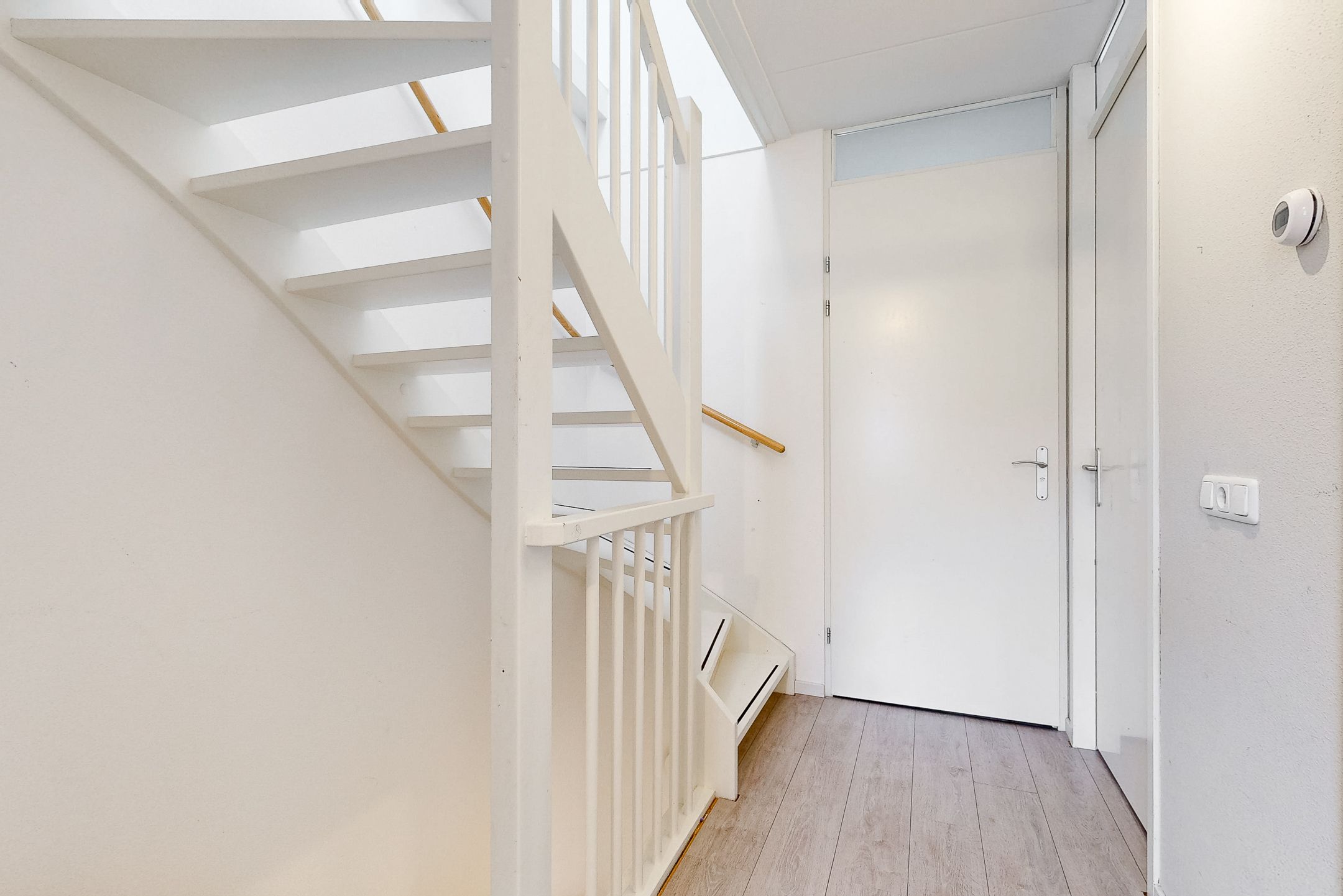 Foto 15 van Albert van Damstraat 18